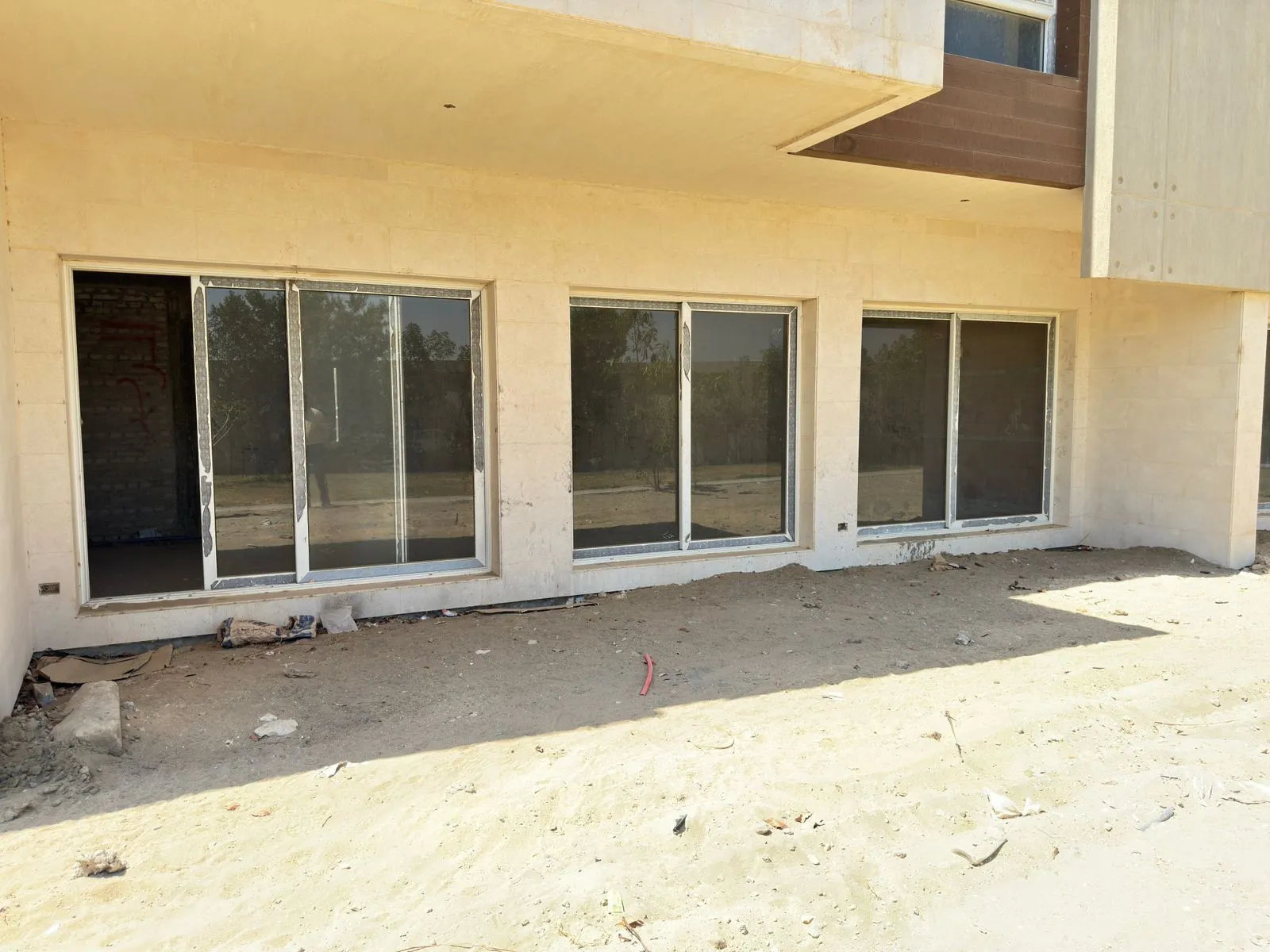 Townhouse for sale in Soleya in 6th of October City of 382 m² with 5 bedrooms