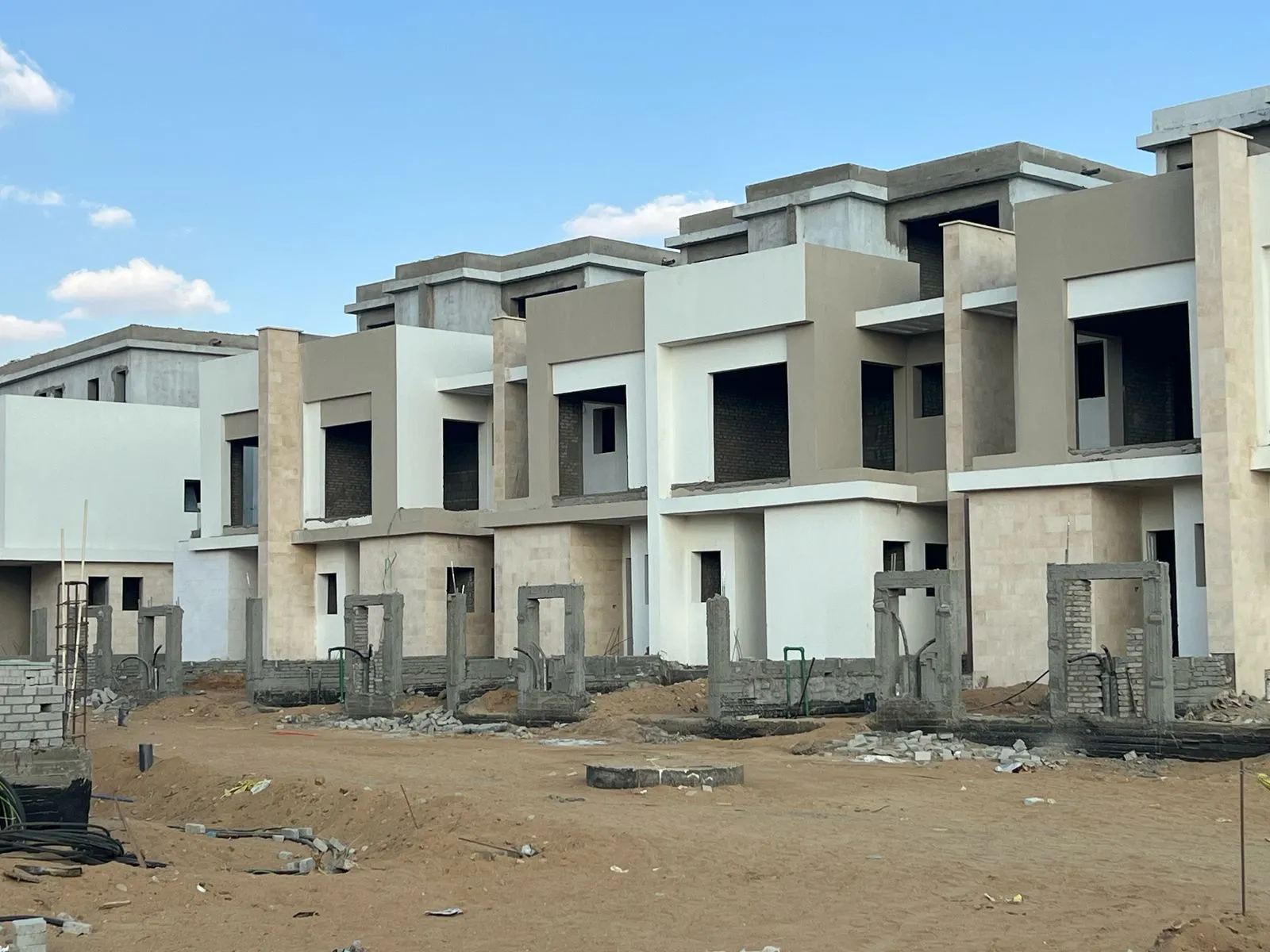 Townhouse for sale in Hyde Park in New Cairo of 208 m² with 3 bedrooms