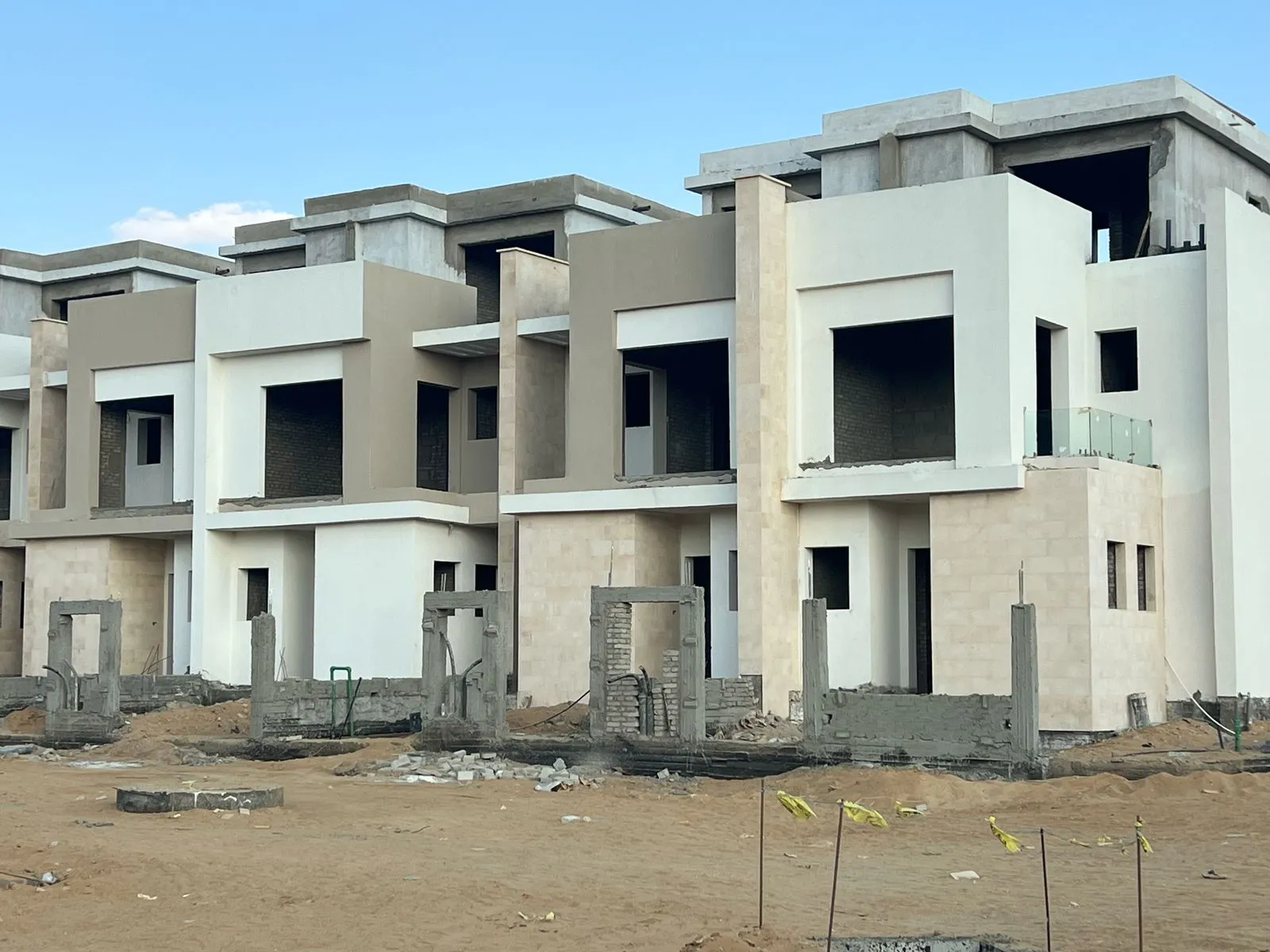 Townhouse for sale in Hyde Park in New Cairo of 208 m² with 3 bedrooms