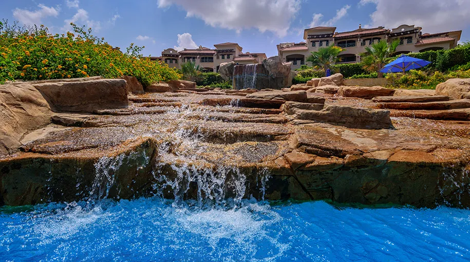 شاليه للبيع في لافيستا باي في الضبعة بمساحة 0 م² تتكون من 4 غرف