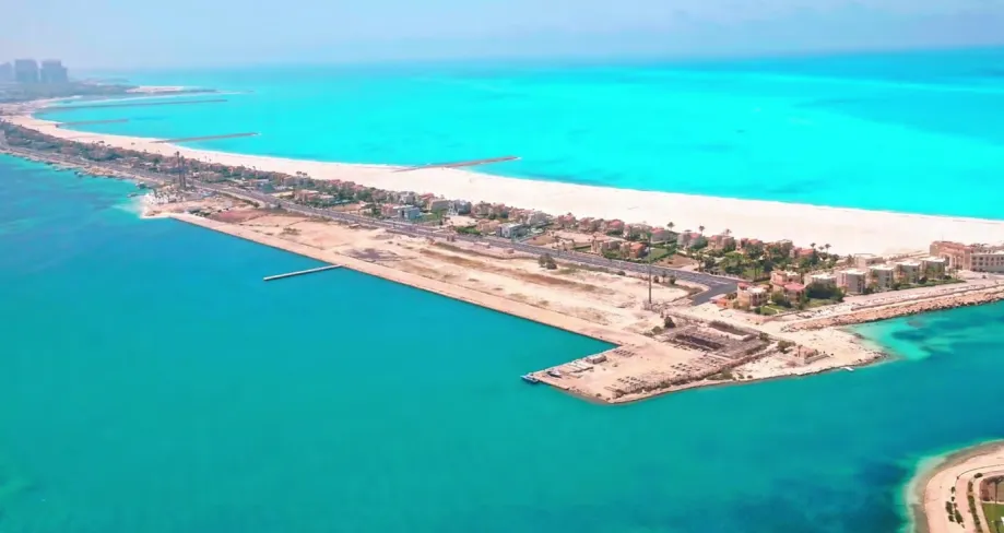 شاليه للبيع في ذا ايلاند - مارينا 5 في العلمين بمساحة 93 م² تتكون من 2 غرف