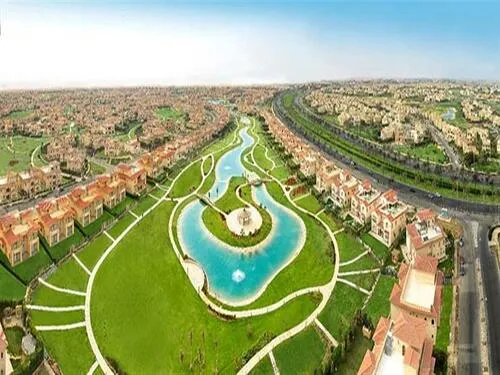 شقة للبيع في مدينتي في مدينتي بمساحة 108 م² تتكون من 2 غرف