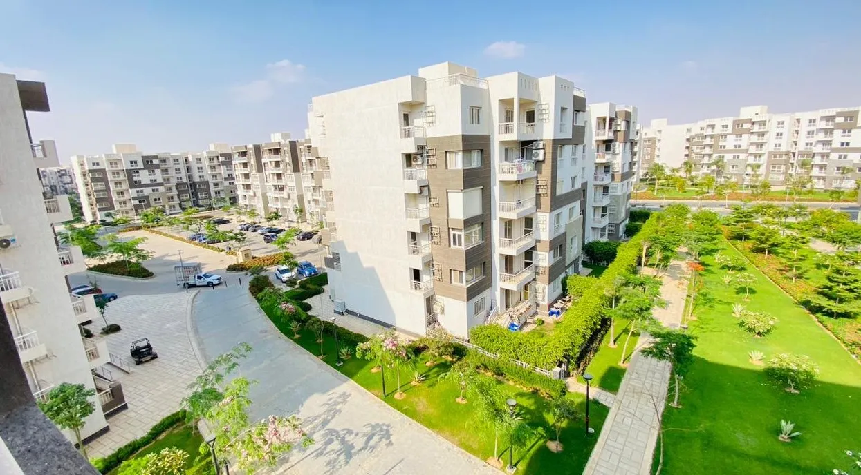 Apartment for sale in Madinaty in Madinaty of 165 m² with 3 bedrooms