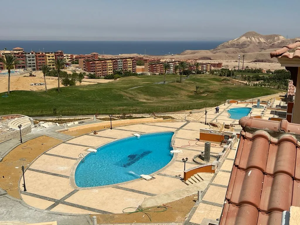 Chalet for sale in Heaven Hills Porto El Sokhna in Ain Sokhna of 55 m² with 1 bedrooms