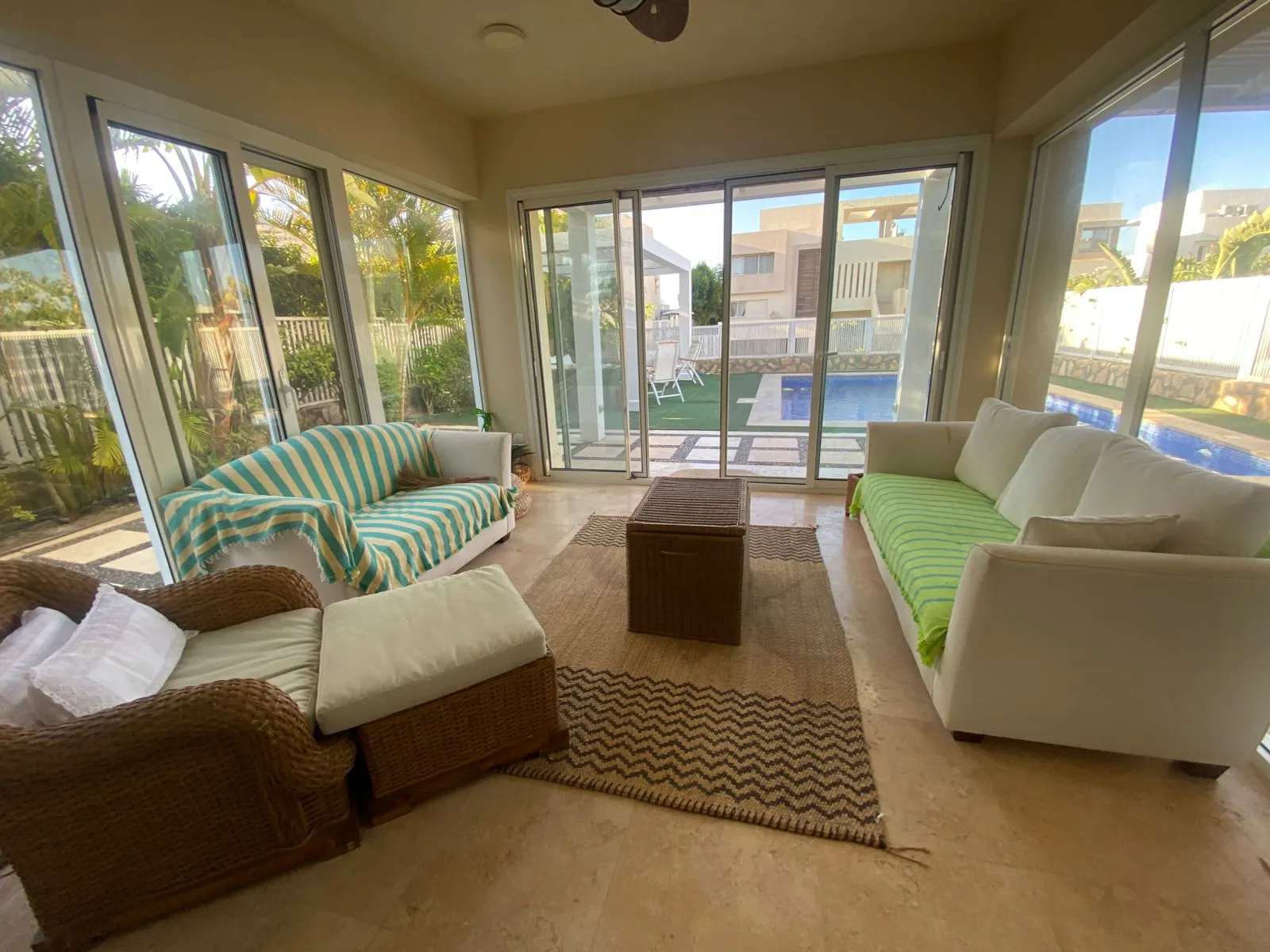 Chalet for sale in Hacienda White in Sidi Abdel Rahman of 170 m² with 3 bedrooms