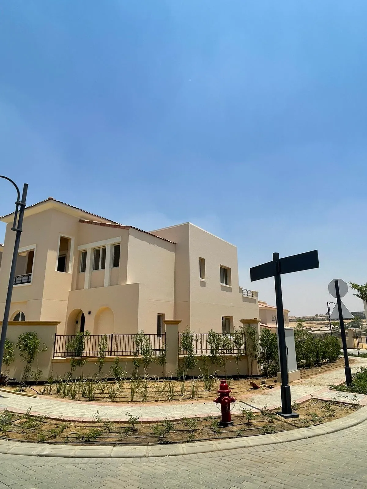 Villa for sale in Uptown Cairo in Mokattam of 472 m² with 4 bedrooms