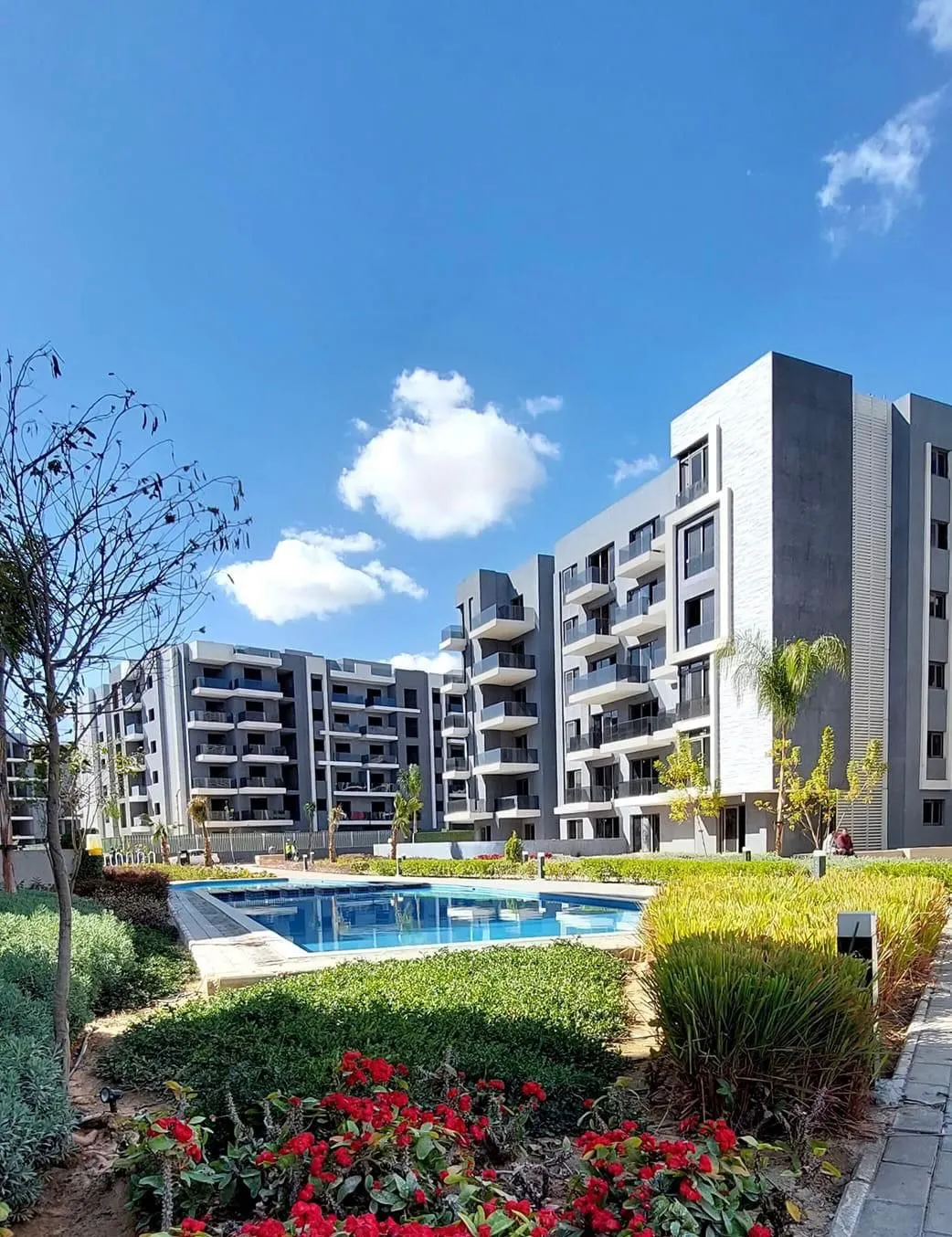 Penthouse for sale in Sun Capital in October Gardens of 80 m² with 1 bedrooms