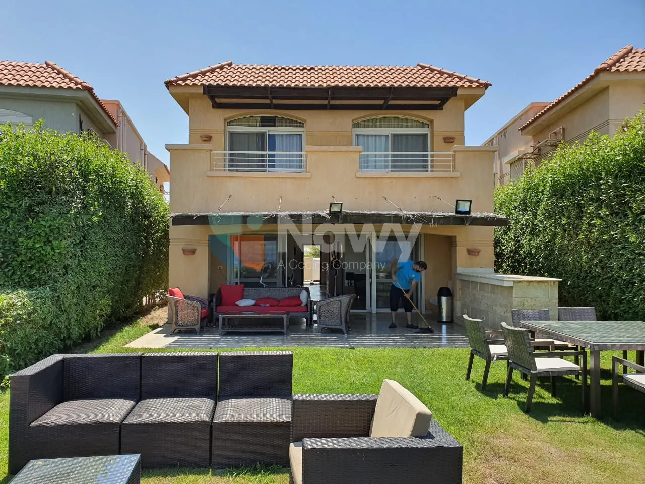 فيلا للبيع في تلال الساحل الشمالي في سيدي عبد الرحمن بمساحة 0 م² تتكون من 5 غرف