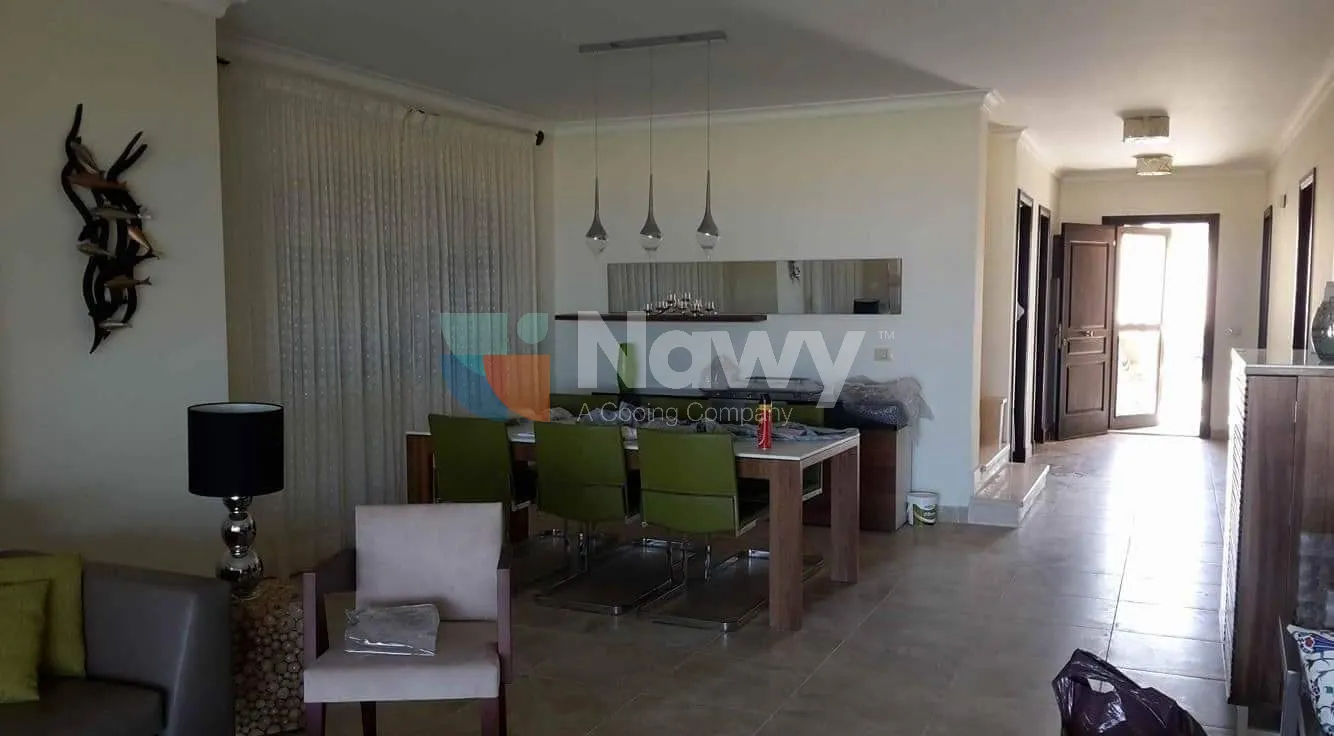 فيلا للبيع في تلال الساحل الشمالي في سيدي عبد الرحمن بمساحة 0 م² تتكون من 5 غرف