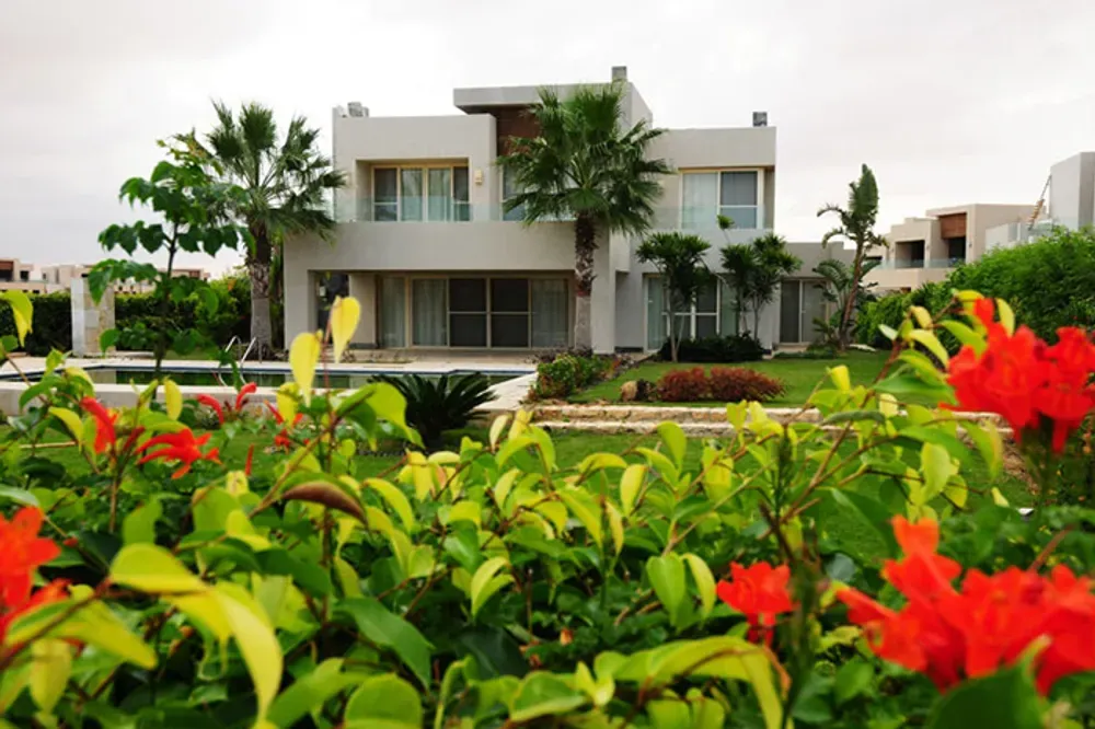 Duplex for sale in Hacienda Bay in Sidi Abdel Rahman of 230 m² with 3 bedrooms