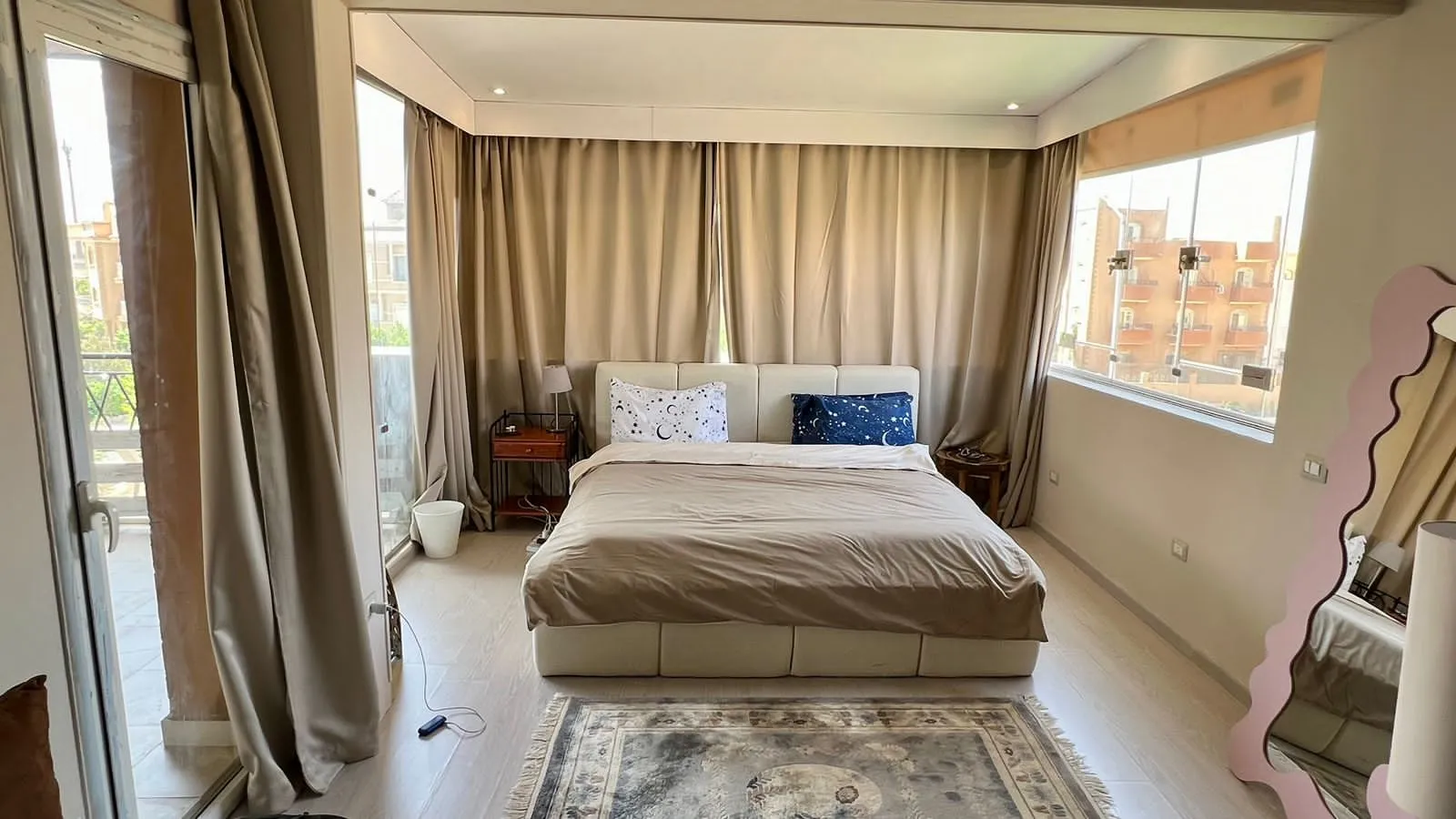 Villa for sale in October Hills 2 in 6th of October City of 350 m² with 5 bedrooms
