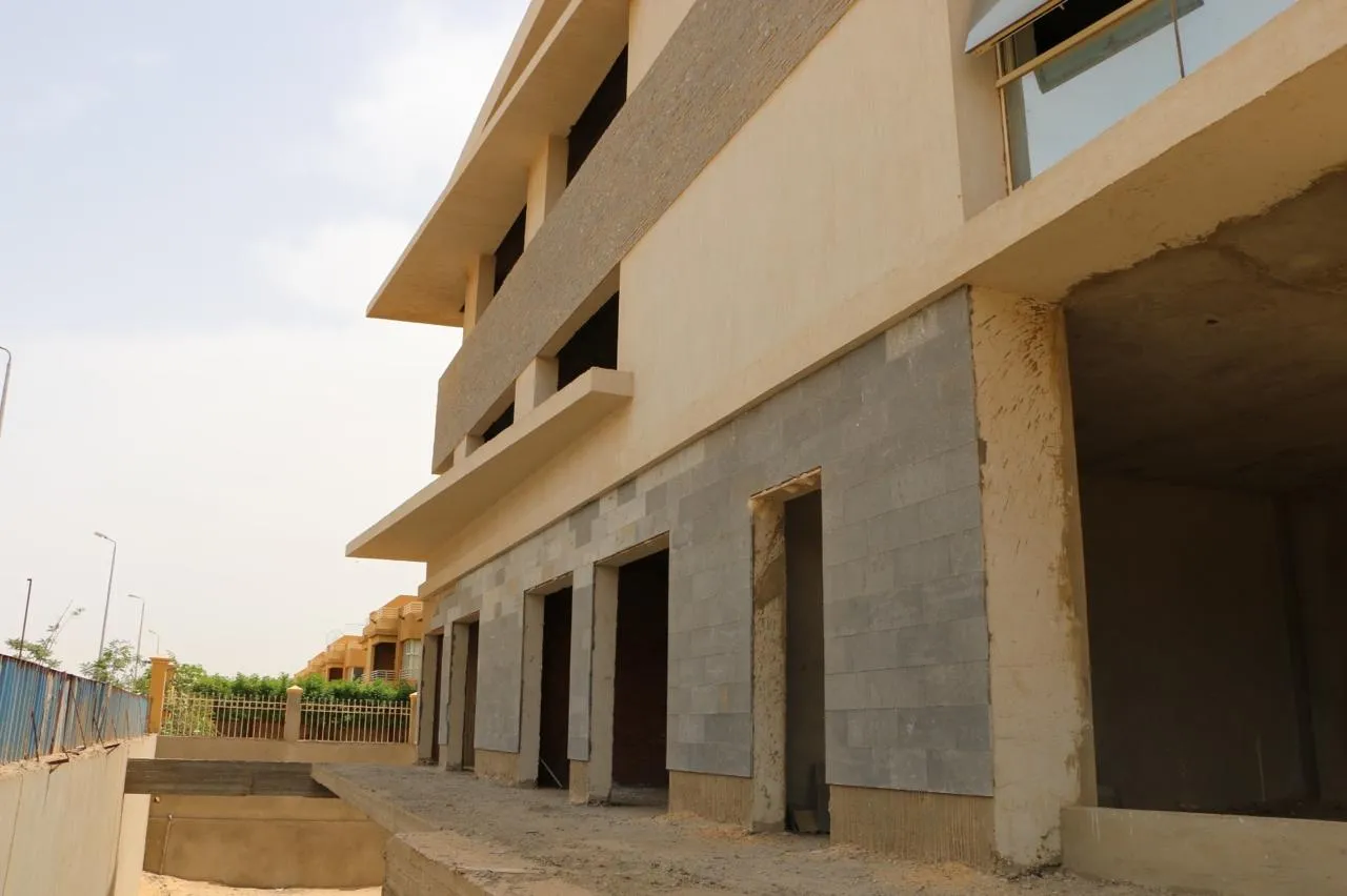 Building for sale in Jeera in El Sheikh Zayed of 2000 m² with 0 bedrooms
