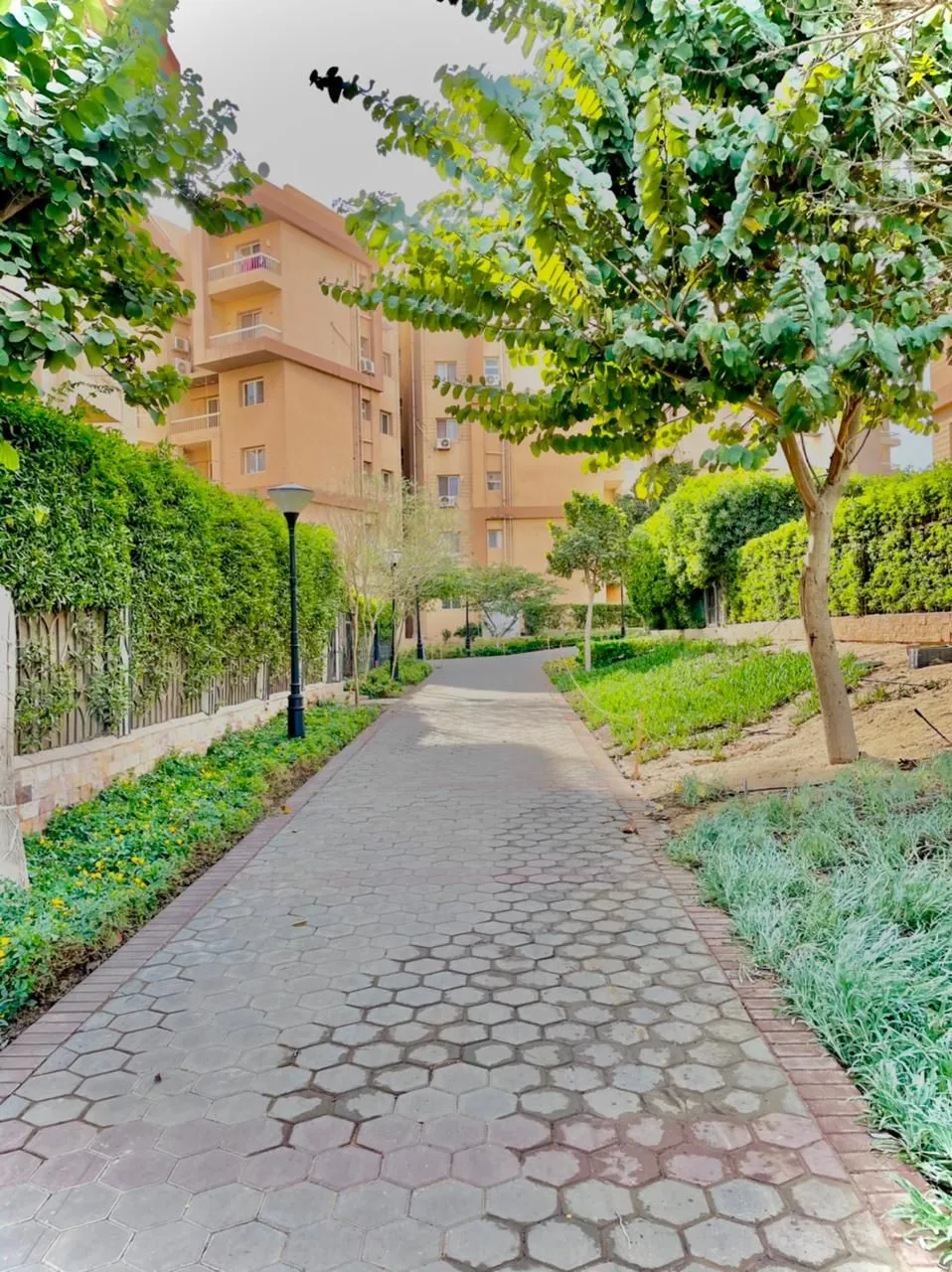 Apartment for sale in Ashgar City in October Gardens of 135 m² with 3 bedrooms