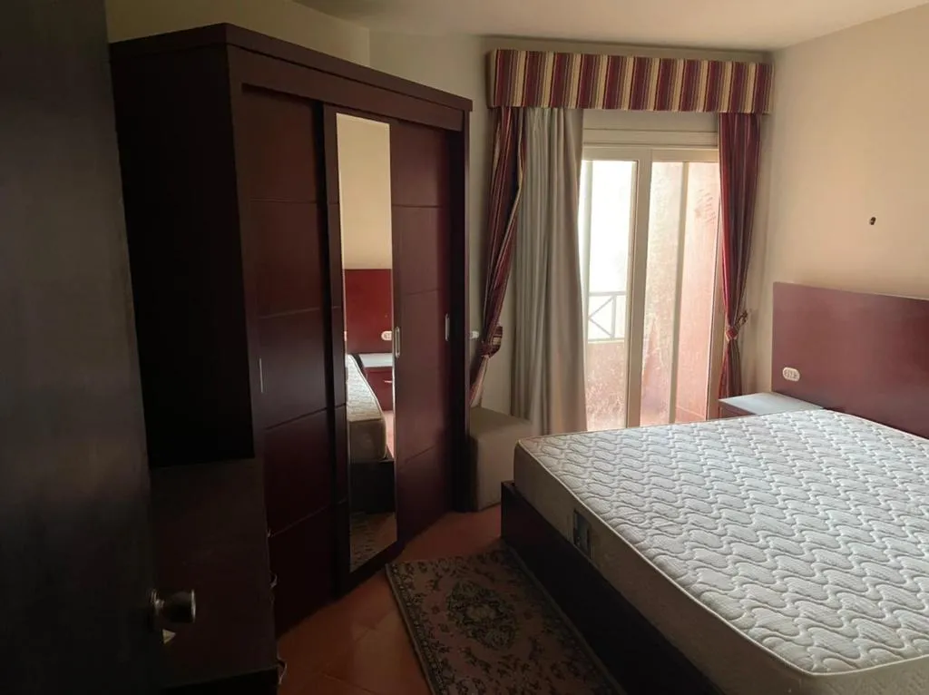 Chalet for sale in Porto Sokhna in Ain Sokhna of 100 m² with 2 bedrooms