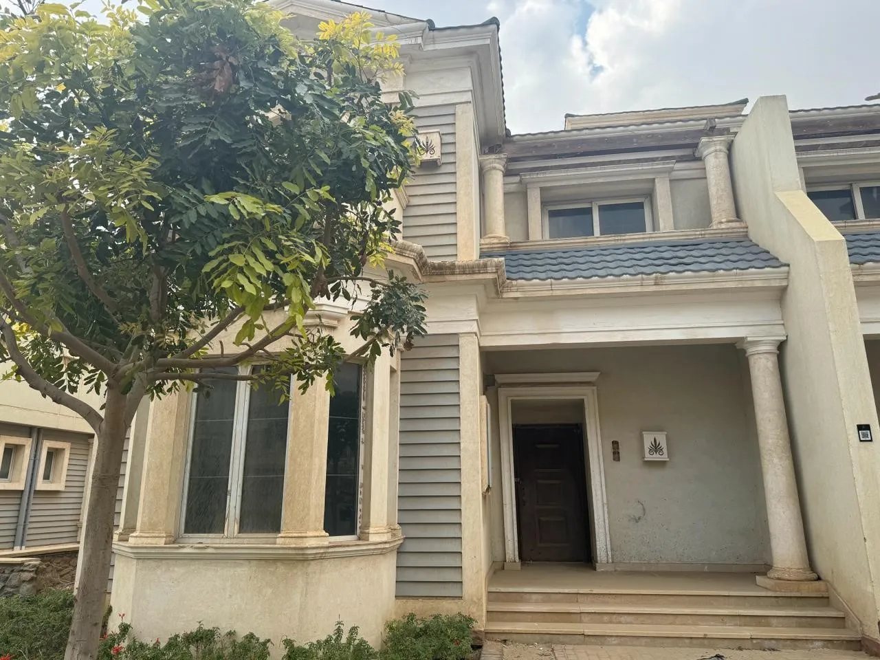 Twinhouse for sale in Mountain View Hyde Park in New Cairo of 376 m² with 4 bedrooms