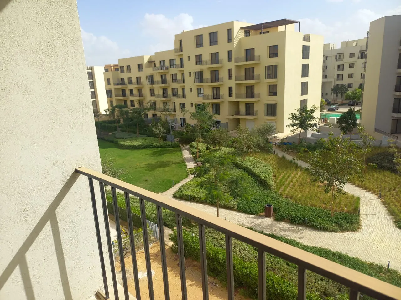  للبيع في أو ويست أوراسكوم في  بمساحة 0 م² تتكون من 0 غرف