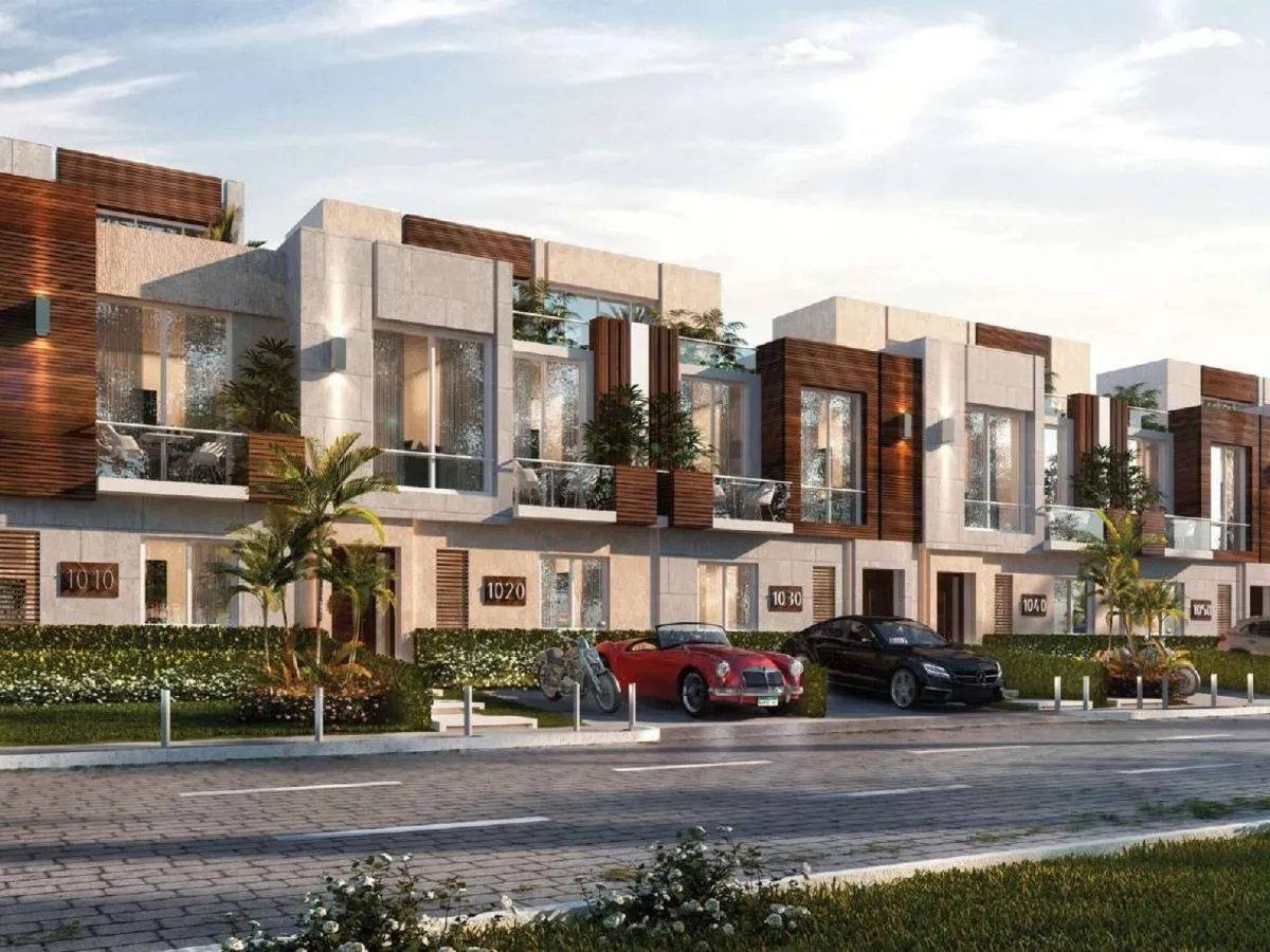 Twinhouse for sale in Azzar New Cairo in Golden Square of 364 m² with 4 bedrooms