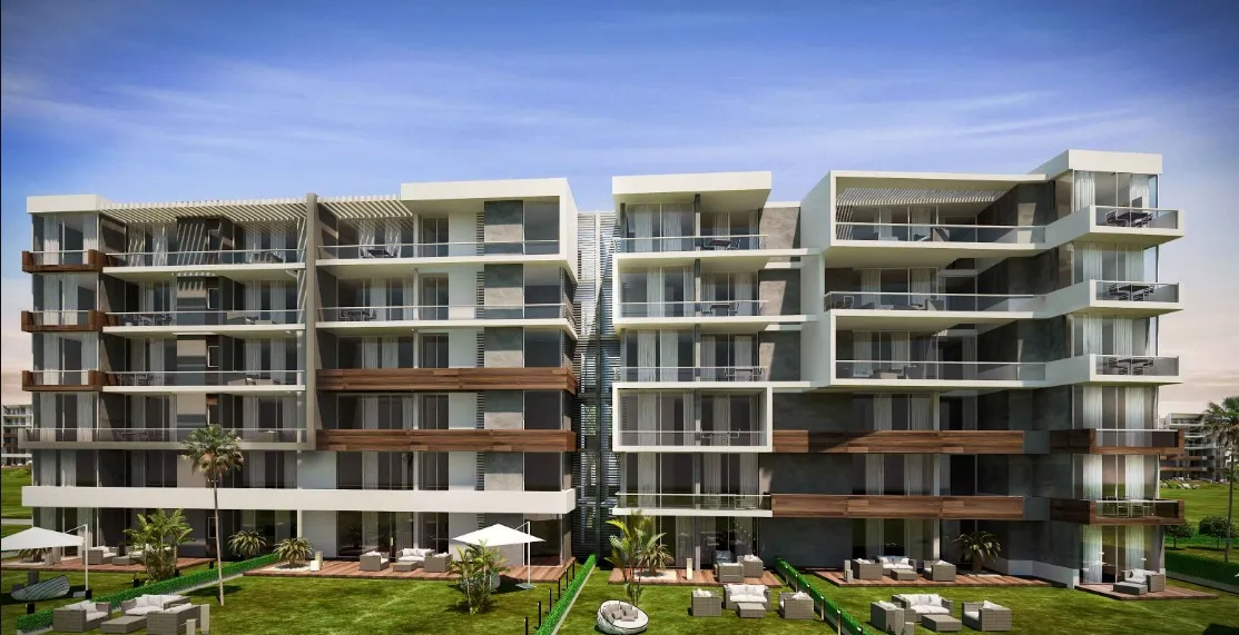 Apartment for sale in Capital Gardens in New Cairo of 206 m² with 3 bedrooms