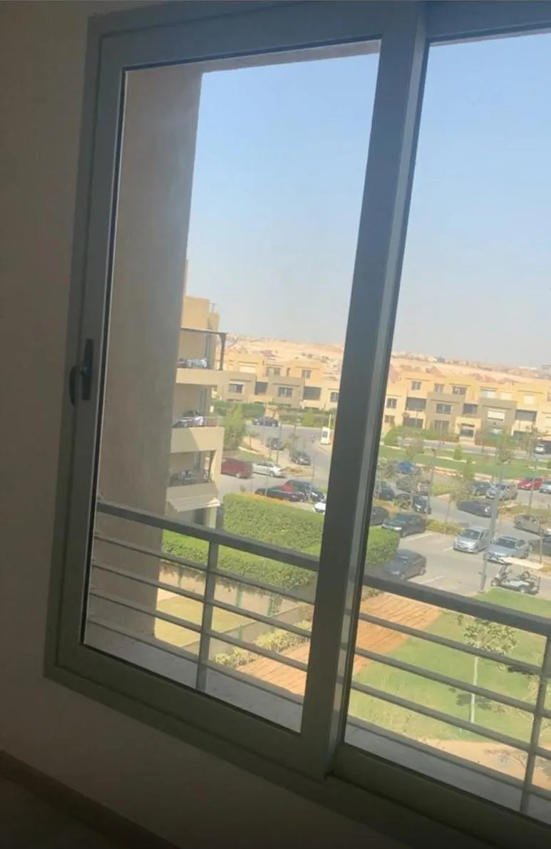 Apartment for sale in Palm Parks in 6th of October City of 222 m² with 3 bedrooms