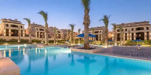 Villa for sale in El Patio 5 East in El Shorouk of 202 m² with 3 bedrooms