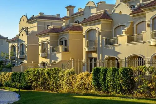 Villa for sale in El Patio 5 East in El Shorouk of 202 m² with 3 bedrooms