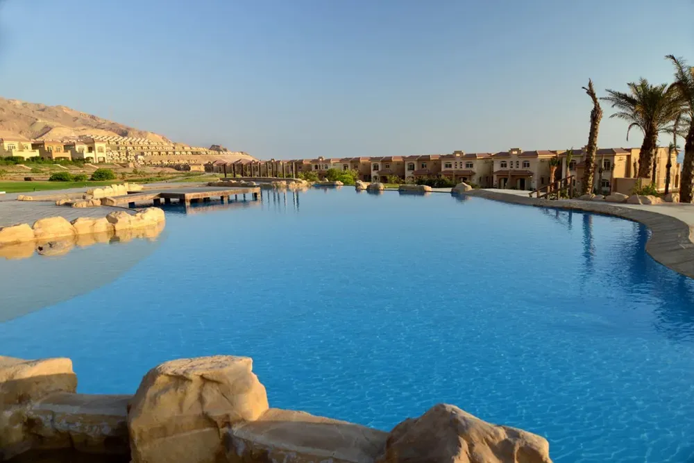 Twinhouse for sale in Telal Sokhna in Ain Sokhna of 140 m² with 3 bedrooms