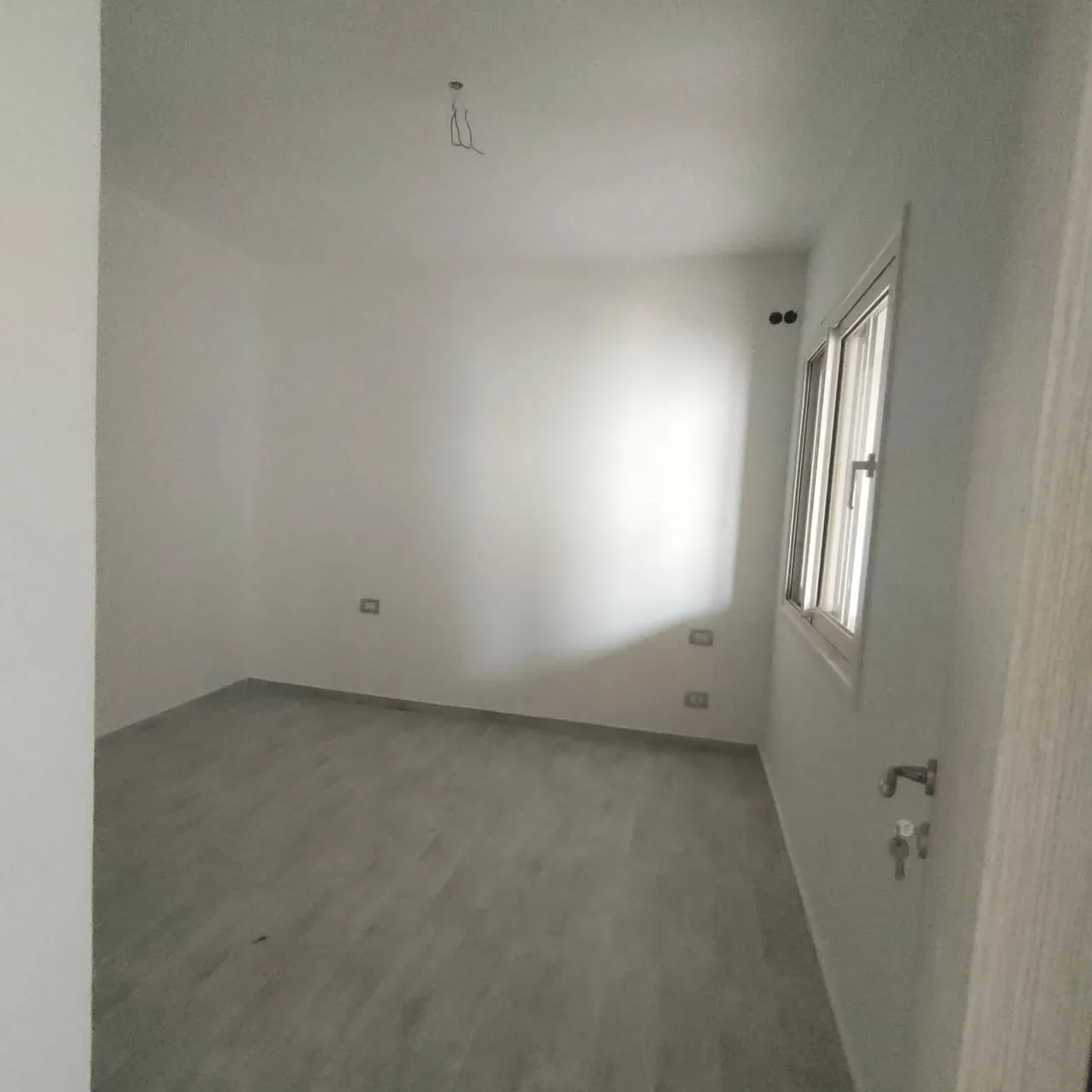  للبيع في المونت الجلالة في  بمساحة 0 م² تتكون من 0 غرف