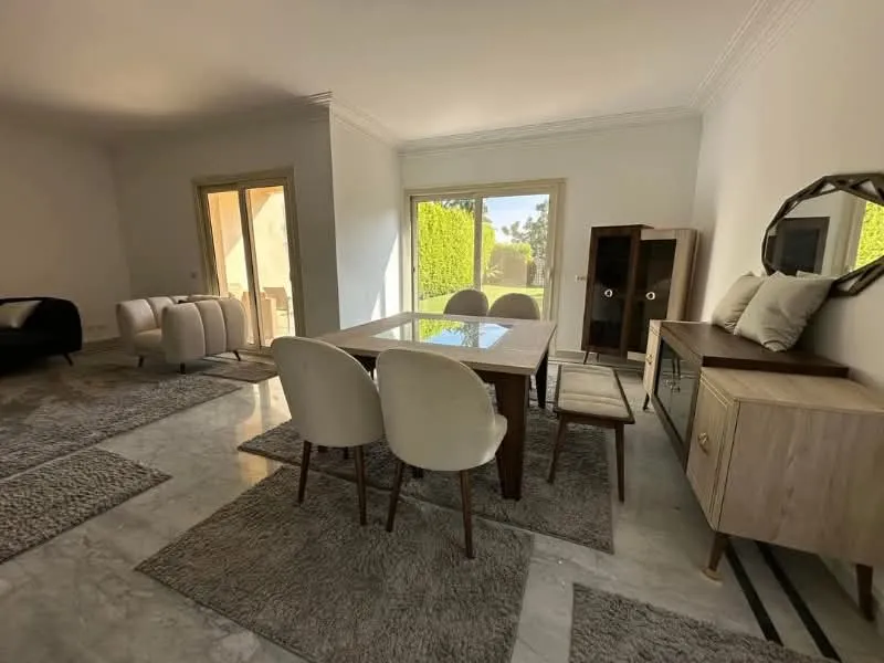 Twinhouse for sale in Al Rabwa in 6th of October City of 240 m² with 4 bedrooms