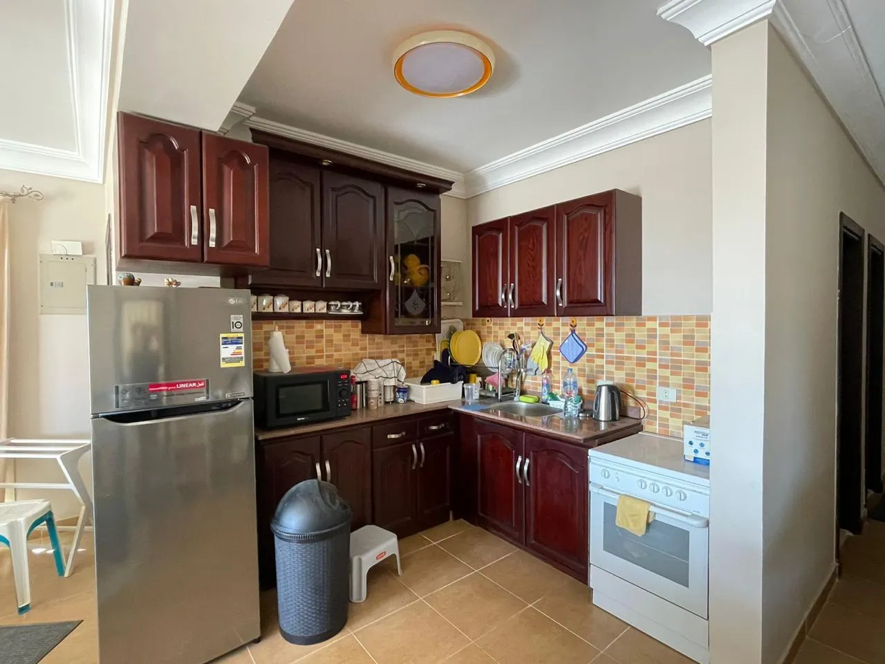 شاليه للبيع في لا فيستا 3 في العين السخنة بمساحة 140 م² تتكون من 3 غرف