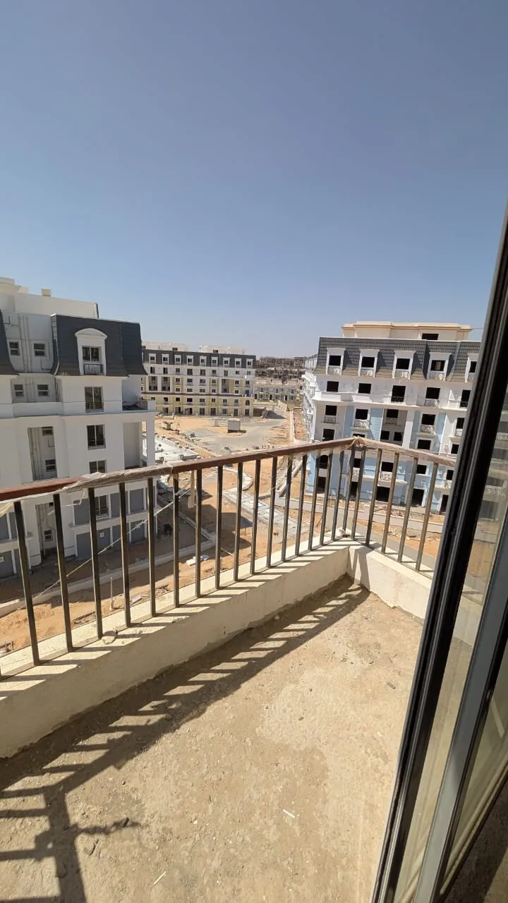 شقة للبيع في ماونتن فيو أي سيتي أكتوبر في التوسعات الشمالية بمساحة 140 م² تتكون من 3 غرف