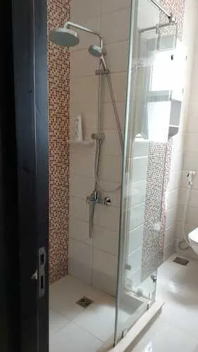 شاليه للبيع في هاسيندا باي في سيدي عبد الرحمن بمساحة 175 م² تتكون من 2 غرف