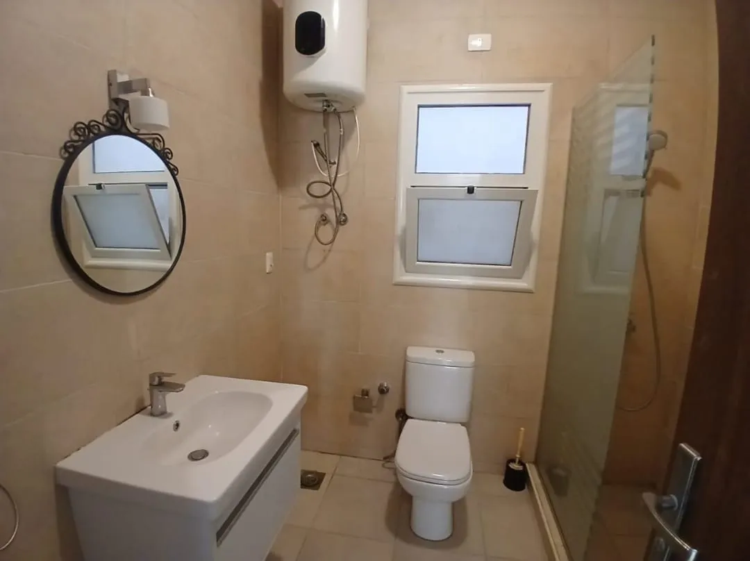 بنتهاوس للبيع في أمواج في سيدي عبد الرحمن بمساحة 127 م² تتكون من 2 غرف