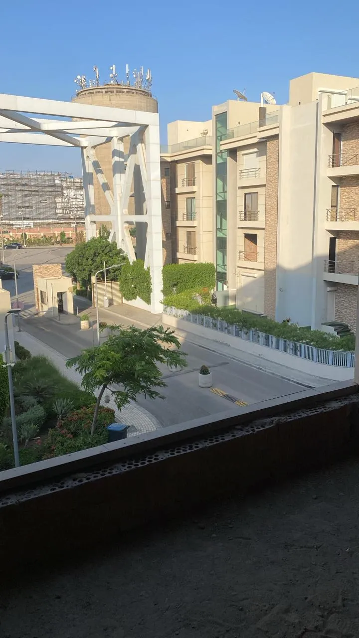 Apartment for sale in Midtown New Cairo in South Investors of 135 m² with 2 bedrooms