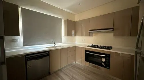 Villa for sale in Stone Park in New Cairo of 240 m² with 4 bedrooms