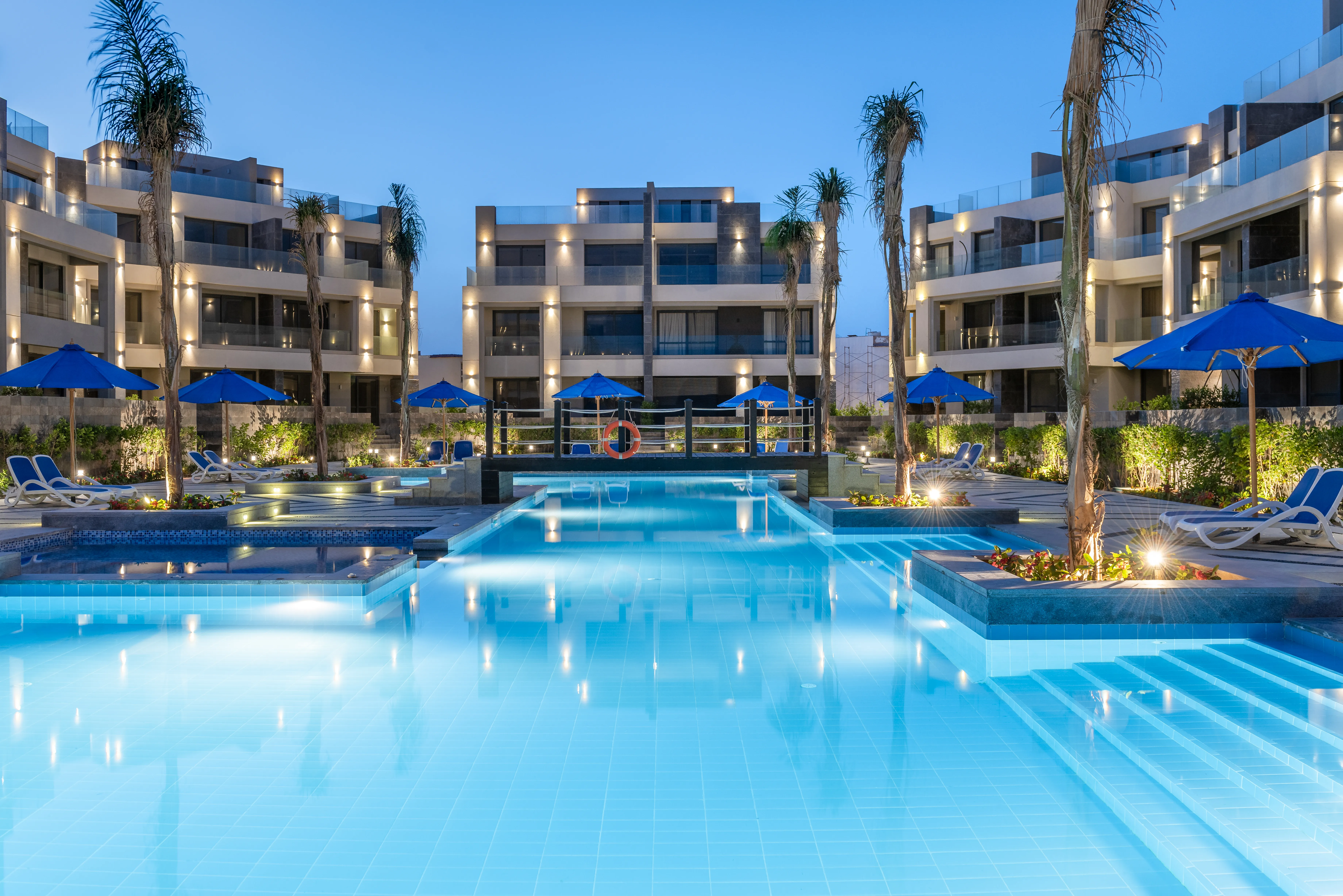 Chalet for sale in La Vista Ray in Ain Sokhna of 140 m² with 3 bedrooms