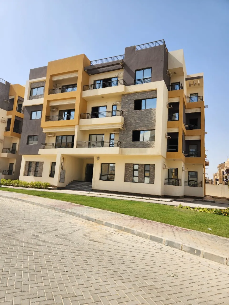 Apartment for sale in Tala in 6th of October City of 233 m² with 3 bedrooms