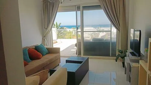  للبيع في الماظه باي في  بمساحة 0 م² تتكون من 0 غرف