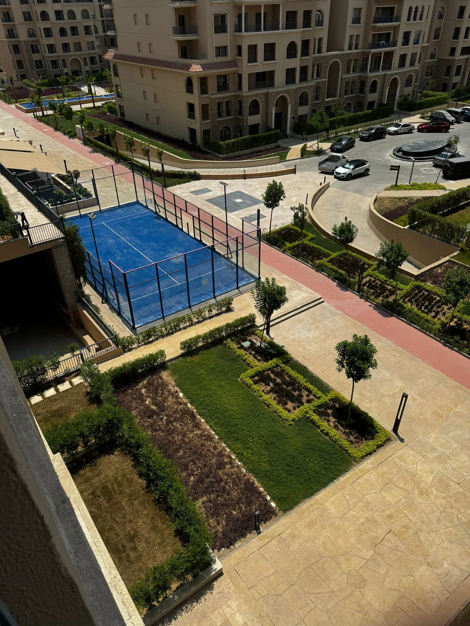 Apartment for sale in Ninety Avenue in North Investors of 190 m² with 3 bedrooms