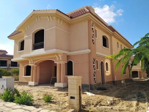 Villa for sale in Madinaty in Madinaty of 438 m² with 4 bedrooms