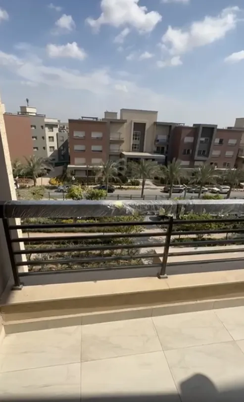  للبيع في نيو جيزة في  بمساحة 0 م² تتكون من 0 غرف