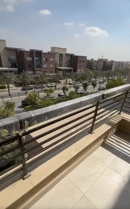  للبيع في نيو جيزة في  بمساحة 0 م² تتكون من 0 غرف