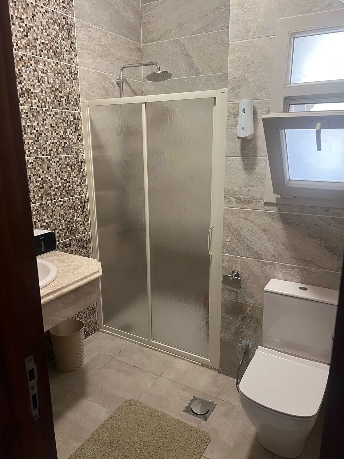  للبيع في لافيستا باي في  بمساحة 0 م² تتكون من 0 غرف