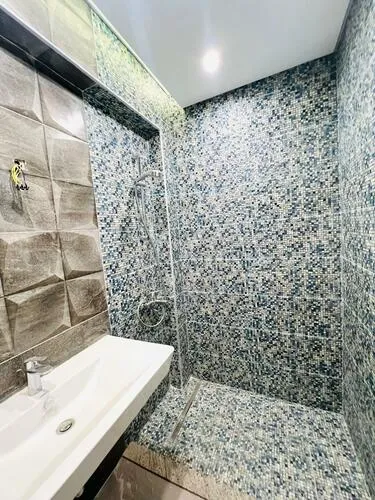  للبيع في أكتوبر بلازا في  بمساحة 0 م² تتكون من 0 غرف