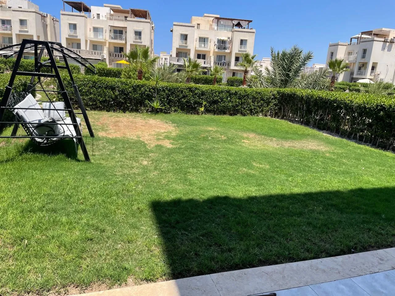  للبيع في أمواج في  بمساحة 0 م² تتكون من 0 غرف