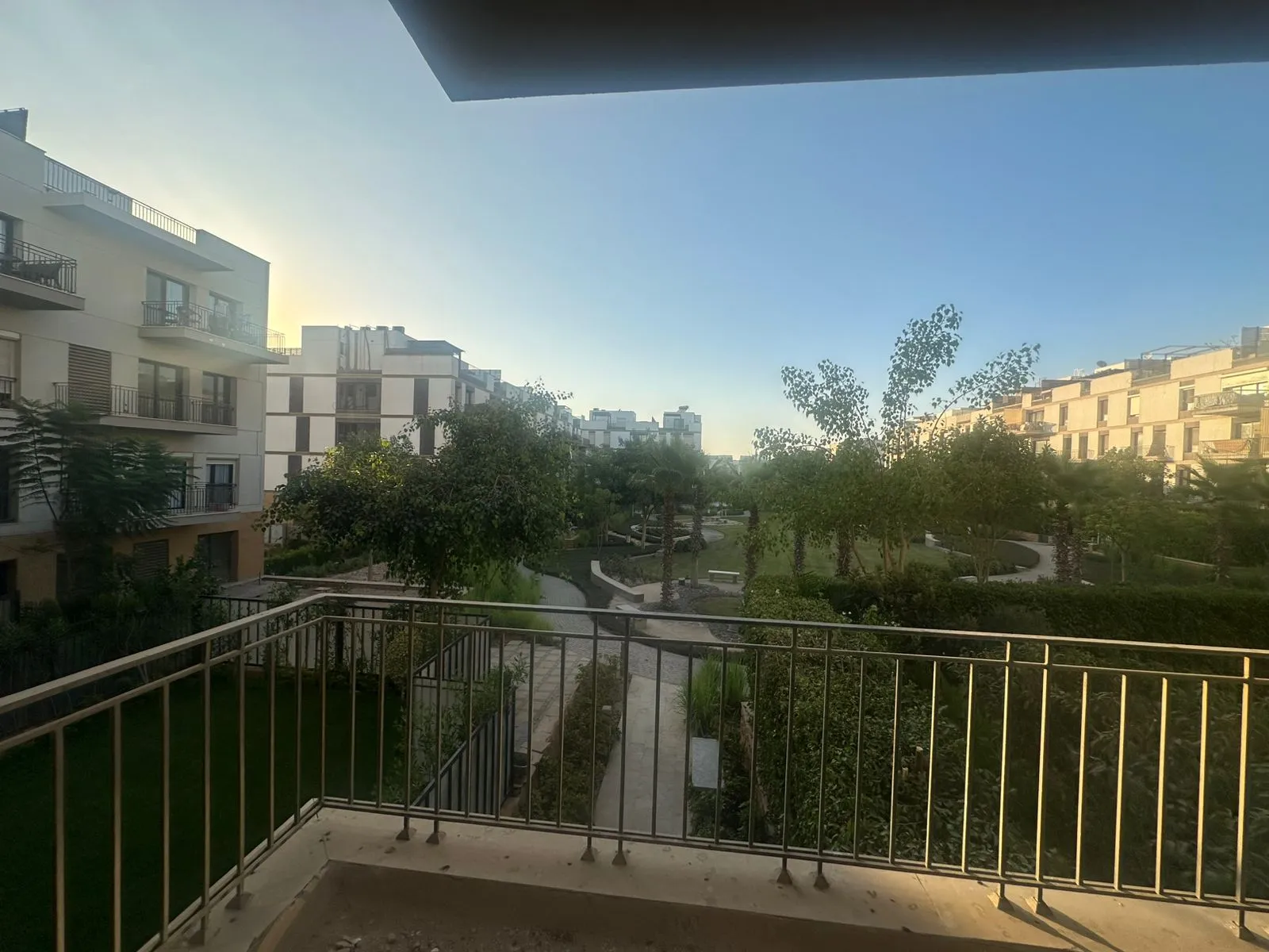  للبيع في بيفرلي هيلز في  بمساحة 0 م² تتكون من 0 غرف