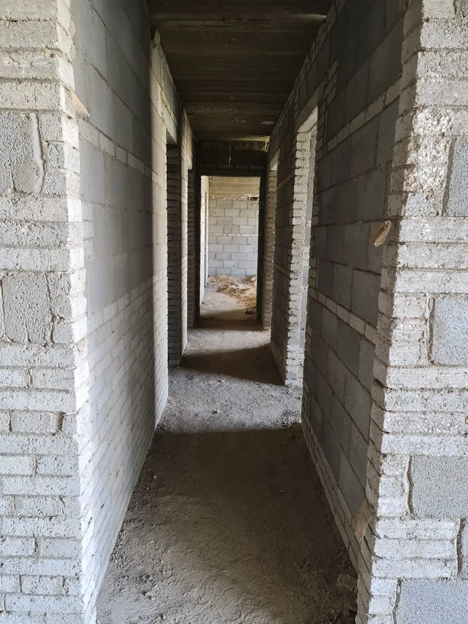  للبيع في هايد بارك في  بمساحة 0 م² تتكون من 0 غرف