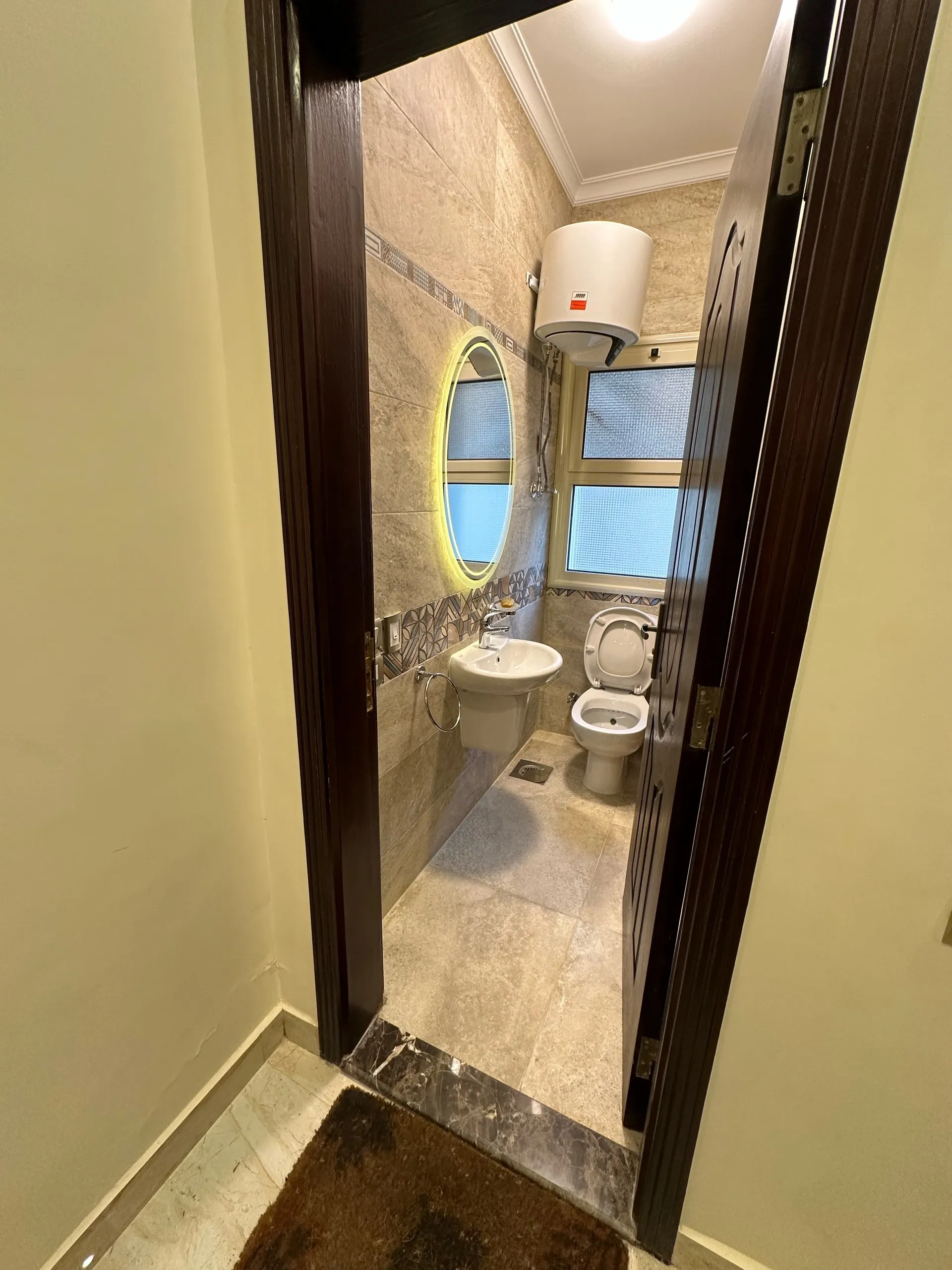  للبيع في الرحاب  في  بمساحة 0 م² تتكون من 0 غرف