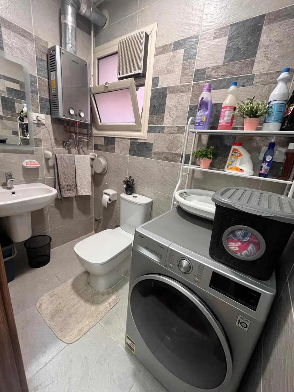  للبيع في مدينتي في  بمساحة 0 م² تتكون من 0 غرف