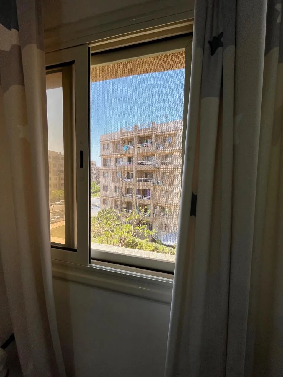  للبيع في مدينتي في  بمساحة 0 م² تتكون من 0 غرف