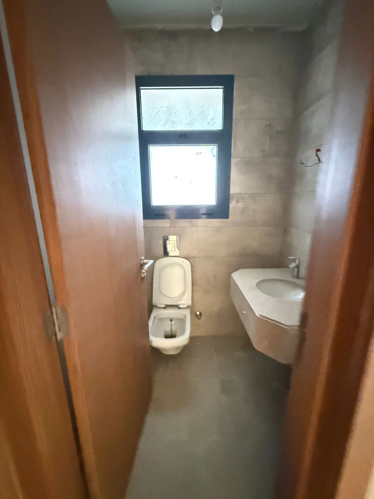  للبيع في فيليت في  بمساحة 0 م² تتكون من 0 غرف